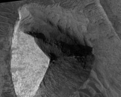 Pirámides y la cabeza de la Esfinge encontradas en Marte