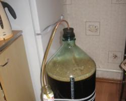 Sellos de agua caseros para puré Sello de agua casero para fermentación